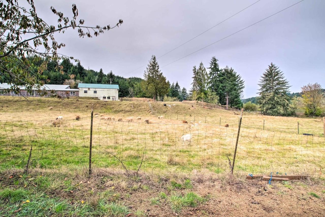 Quaint Coquille Getaway Near Beaches And Parks! Kültér fotó